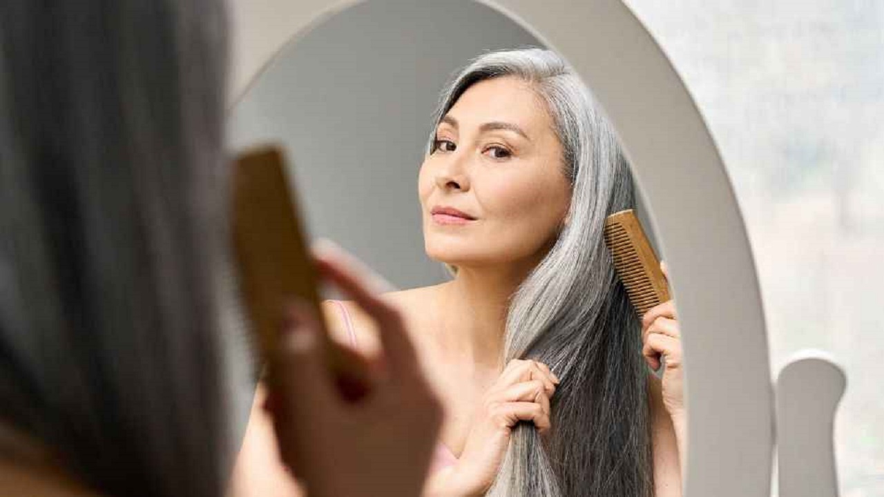 Why Elderly Women Prefer Wearing Invisible Weft Hair Extensions