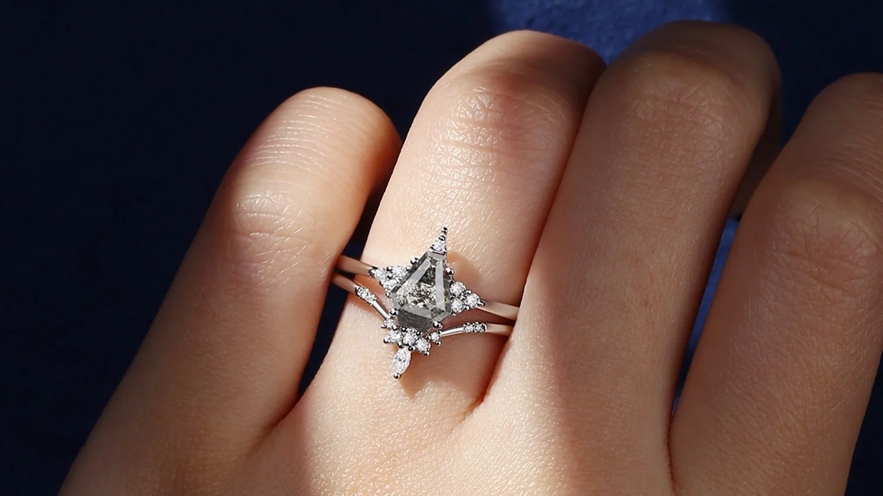 Why StarlandUS Coffin Rings Are the Ultimate Statement Pieces